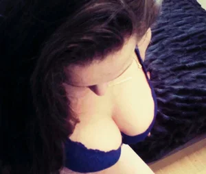 Ava